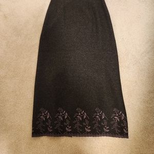 VTG 90s Clifford & Wills gray wool long skirt with lavender embroidery, size 4
